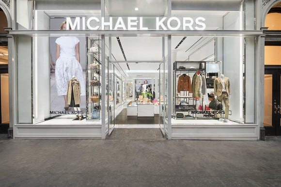 Michael Kors, Kate Spade, Coach luxury 